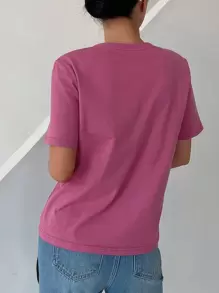 DAZY 字母壓紋圓領T恤