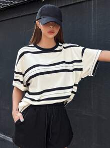 DAZY Striped Print Drop Shoulder Tee - Black and White - View 4