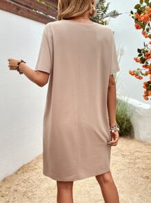 SHEIN LUNE 蝙蝠袖口袋貼布T恤連衣裙 - 摩卡棕 - 查看 7