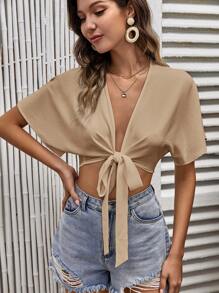 SHEIN VCAY Camisa crop de manga murciélago con nudo delantero - Camel - Ver 4