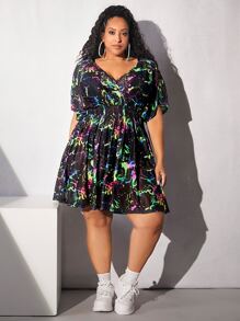 SHEIN CURVE+ Đầm Plus Size Trọn gói Dải chun Tất cả trên in Giải trí - Nhiều màu - Xem 5