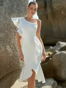 Một bờ vai Viền Ruffle Bao bên Tiệc cốc tai Váy bodycon - trắng - Xem 1