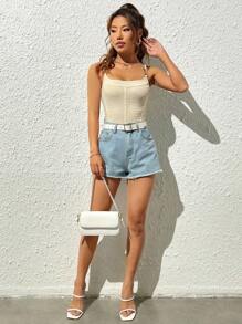 SHEIN Privé 素色鏈條細節吊帶上衣 - 米色 - 查看 5