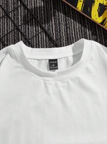 Manfinity RebelGame Men Cotton Japanese Letter & Figure Graphic Drop Shoulder Tee - White - View 4