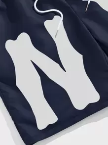 ROMWE MEN Prep Men Letter Graphic Drawstring Waist Shorts - Navy Blue - View 4