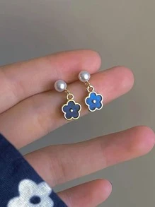 1 对简约优雅珍珠花耳钉，百搭设计 - 彩色 - 查看 3