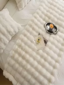 1pc Solid Fuzzy Blanket, Simple White Plush Blanket For Bed - White - View 2