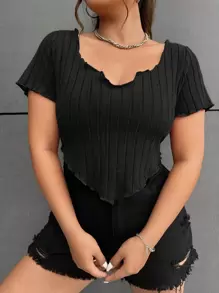 SHEIN EZwear 大碼木耳邊手帕下擺短款T恤 - 黑色 - 查看 3