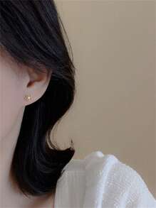 Cubic Zirconia Decor Stud Earrings - Yellow Gold - View 3