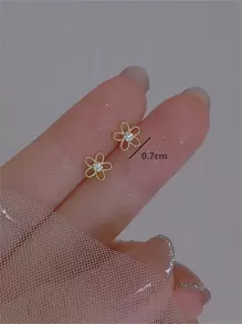 Cubic Zirconia Decor Stud Earrings - Yellow Gold - View 5