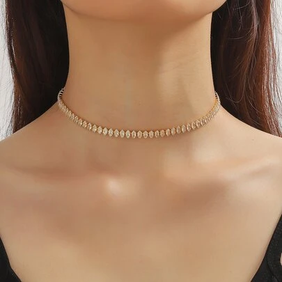 1pc Ladies Geometric Horse Eye Shaped Zirconia Necklace, Versatile For Daily And Formal Occasions