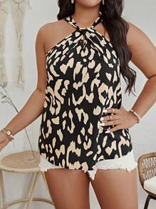 SHEIN Privé Plus Allover Print Halter Top - Black - View 1