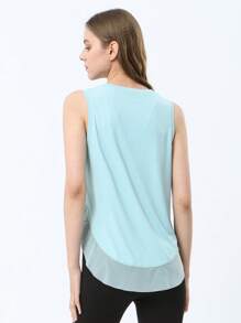 Top tank unicolor bajo curvo - Celeste - Ver 6