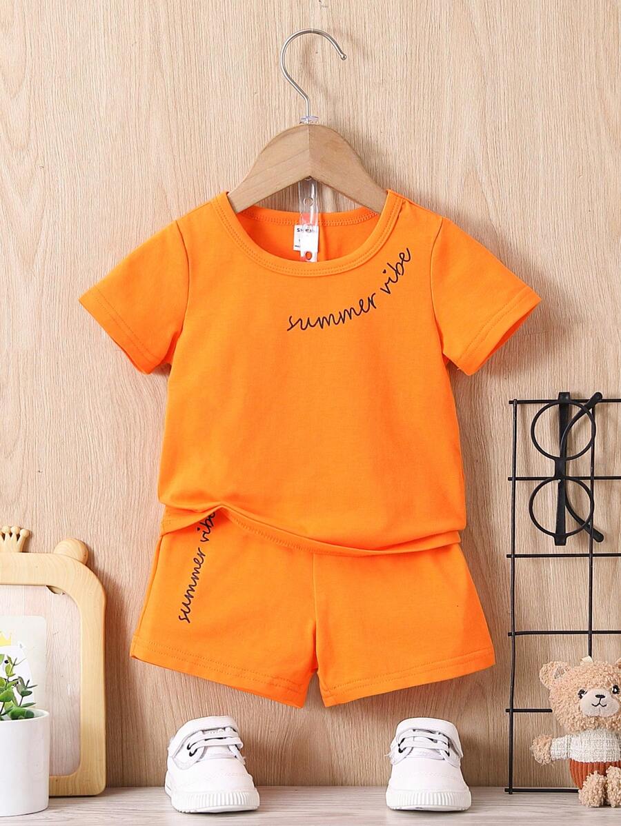 男嬰字母圖案T恤和短褲 - 橘色 - 查看 1