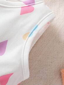 嬰兒愛心圖案連衣裙