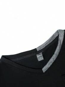 Manfinity Homme Men Patch Detail Contrast Trim Tee - Black - View 3