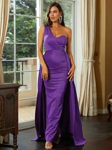 Missord Solid One Shoulder Split Thigh Dress With Cape