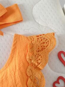 嬰兒鏤空蕾絲花邊拼接連體衣洋裝和配件髮箍