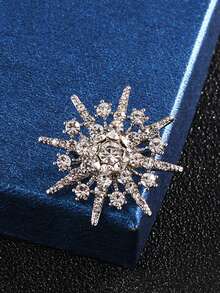 1pc Glamorous Rhinestone Star Decor Brooch For Women For Daily Life - Silver - View 2