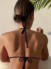 Top bikini a triangolo con volant halter