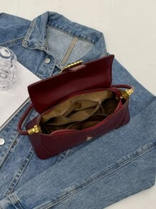 中等法棍包鱷魚壓紋搭扣裝飾翻蓋 - 紅色 - 查看 6