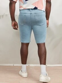 Manfinity RebelGame Men Plus Ripped Frayed Denim Shorts - Light Wash - View 2