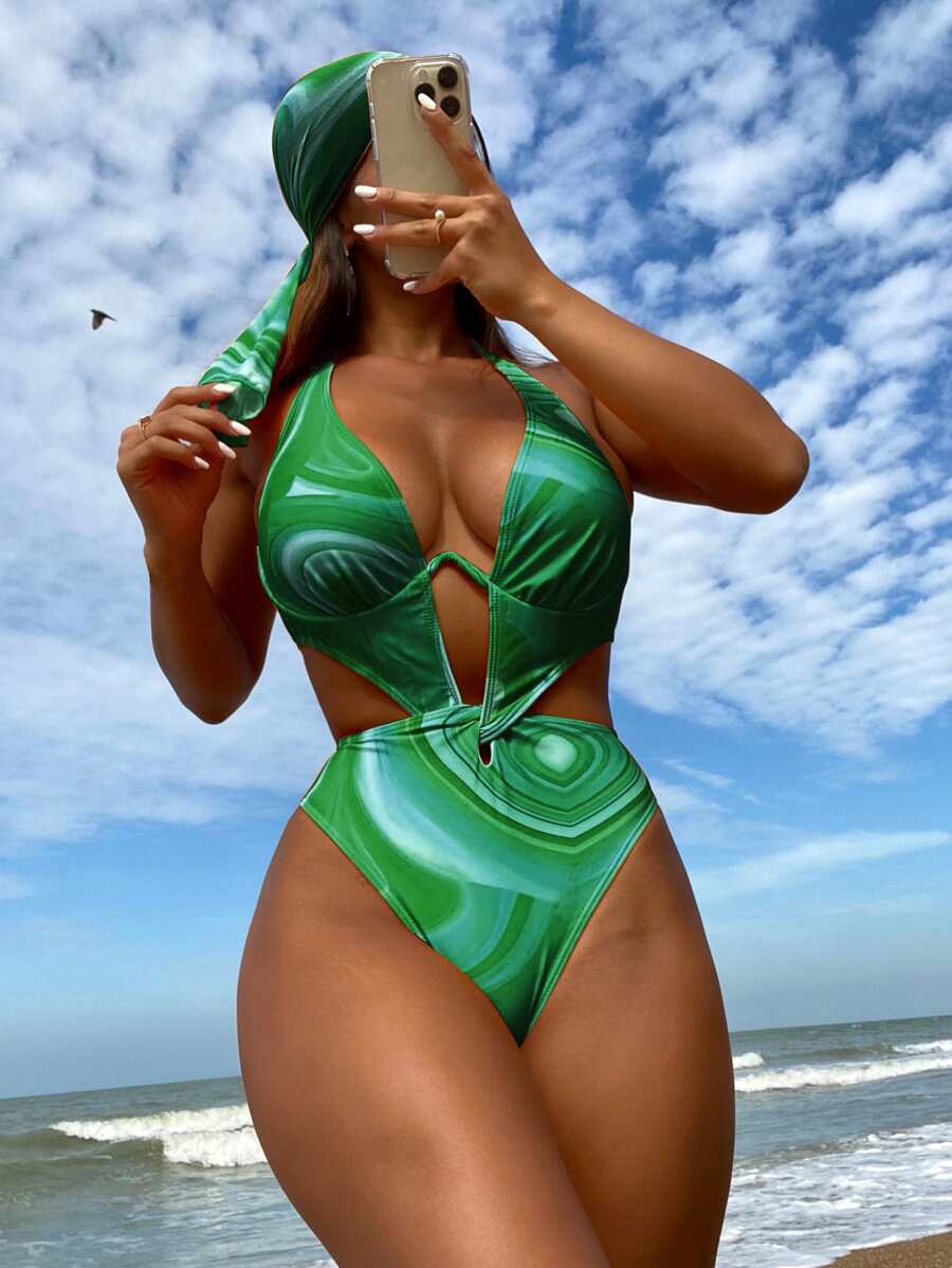 Swim SXY 滿版印花鏤空吊脖連體泳衣帶方巾