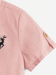 SHEIN 幼童男孩鹿印花帶扣袖襯衫和短褲