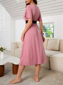 Contrast Lace Lettuce Trim Nightdress - Mauve Purple - View 2