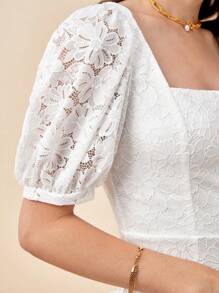 BizChic 方領泡泡袖蕾絲覆蓋連衣裙 - 白色 - 查看 9