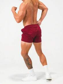 Daily&Casual Men Letter Graphic Drawstring Waist Zipper Pocket Sports Shorts - Burgundy - View 5