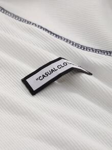 DAZY Letter Patched Contrast Binding Notched Neckline Raglan Sleeve Crop Tee - White - View 9