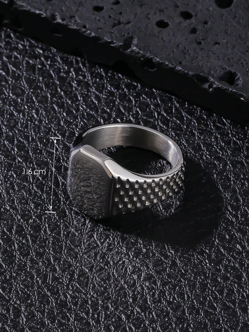 1pc Men's Classic Octagonal Plain Band Ring, Gift
