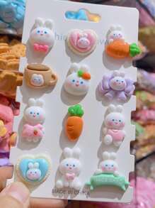 Diy 胡蘿蔔兔系列混合套裝 - 10 件,包括耳環、髮飾、樹脂用品、文具、手機殼、鑰匙圈、杯子、鞋子、冰箱裝飾貼紙、兒童貼紙材料。配有黏合劑。 - 彩色 - 查看 1