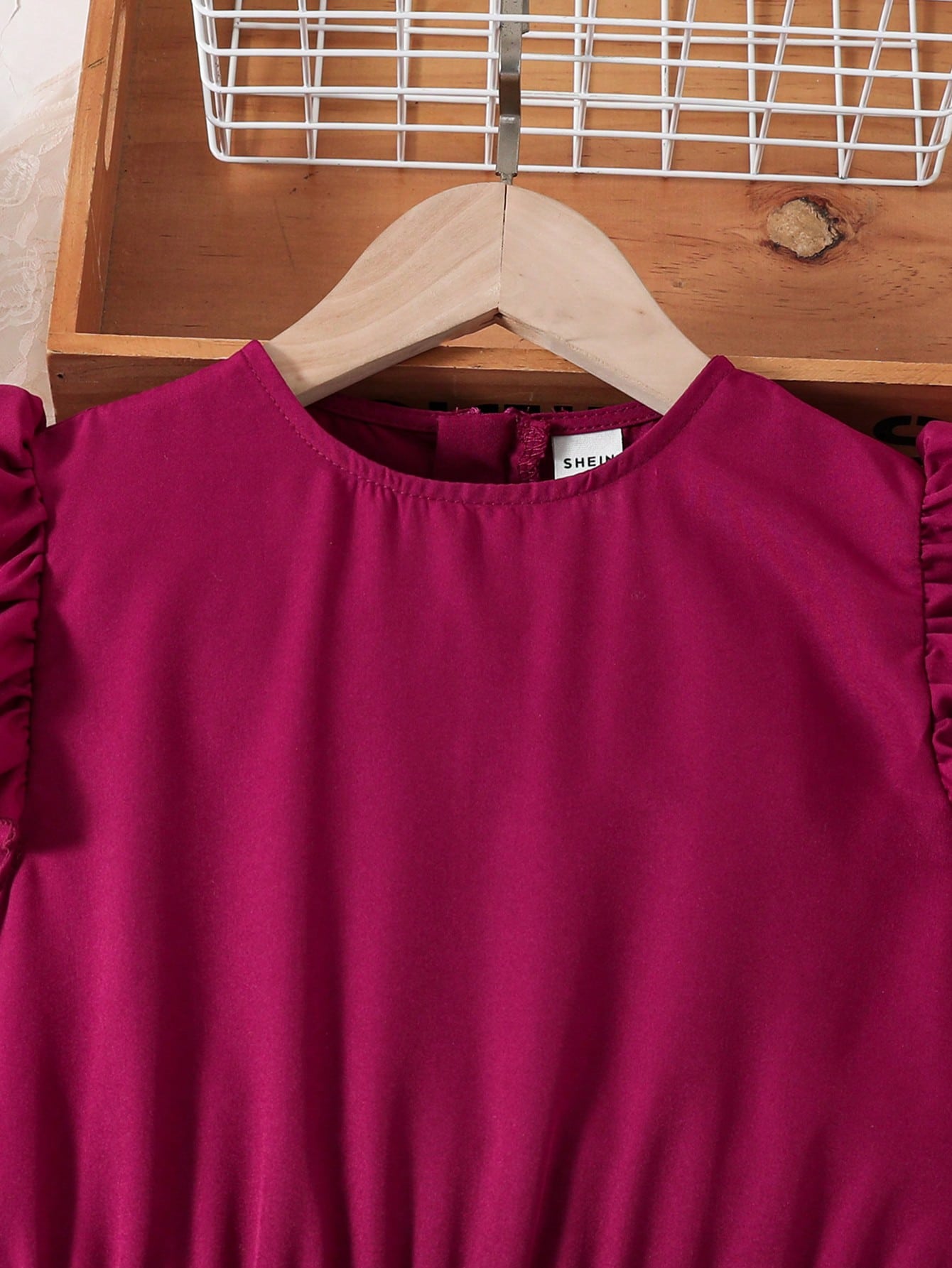 SHEIN جامبسوت لفتاة المرحلة الوسطى بحاشية مكشكشة