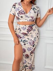 SHEIN Privé Plus Floral Print Crop Top & Split Thigh Skirt - Multicolor - View 3