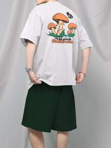Chillumni Men Letter & Mushroom Print Tee & Drawstring Waist Shorts