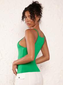 SHEIN BASICS Solid Slim Fitted Cami Top For Summer - Green - View 7