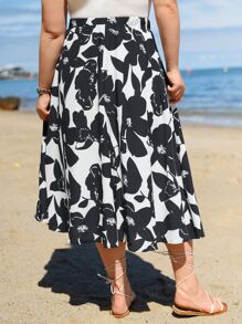 SHEIN Clasi Falda amplia con estampado floral - Blanco y Negro - Ver 2