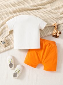SHEIN Baby Boy Cartoon Graphic Tee & Shorts