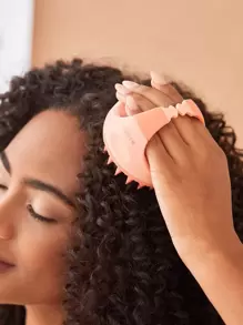 SHEIN Basic living 1pc Scalp Massager Shampoo Scrubber With Soft Silicone Bristles For Hair Home Bathroom Decor Summer