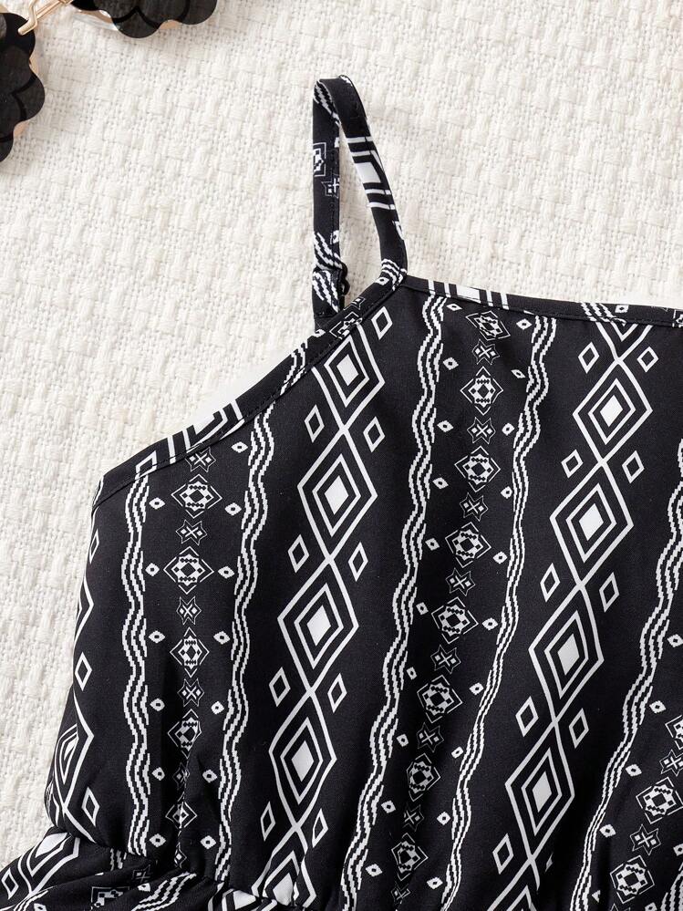 SHEIN Toddler Girls Geo Print Ruffle Hem Cami Romper - Black and White - View 4