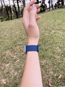 1pc Unisex Silicone Magnetic Watch Band, Compatible With Apple Watch 42mm, 38mm, 40mm, 41mm, 44mm, 45mm, 46mm, 49mm, Fashionable Smart Watch Replacement Strap, Suitable For Ultra2, Ultra SE2, SE 11, 10, 9, 8, 7, 6, 5, 4, 3, 2, 1 Series, Can Be Used As Student Back-To-School Gift - Navy Blue - View 5