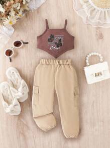 嬰兒蝴蝶和字母圖案頭巾下擺吊帶上衣和翻蓋口袋長褲 - 彩色 - 查看 1