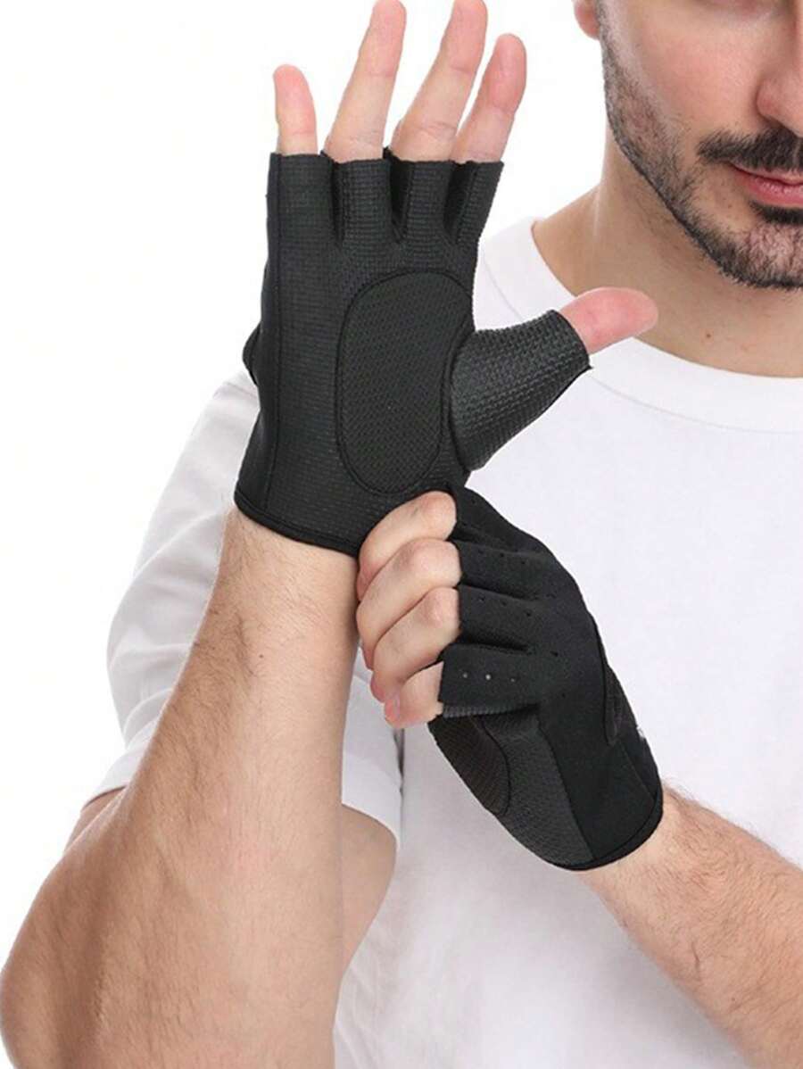 1pair Letter Graphic Cut Out Sports Gloves - Black - View 1