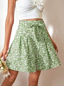 SHEIN Frenchy Ditsy Floral Print Belted Wide Leg Shorts - Green - View 4