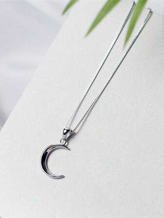 Collier à pendentif lune