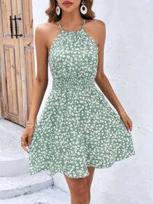 SHEIN Frenchy 碎花繞頸連衣裙 - 綠色 - 查看 1