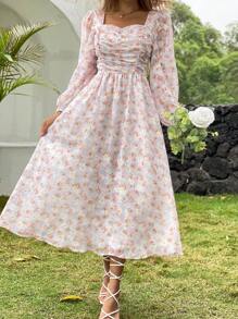 SHEIN Holidaya Ditsy Floral Print Sweetheart Neck Ruched Bust Lantern Sleeve Dress - Multicolor - View 1