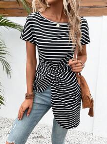 Breezaya 條紋圖案前扭結不對稱下擺T恤 - 黑色 - 查看 4